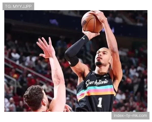 马刺126-113击败勇士，文班亚马26分钟轰下40分打卡下班